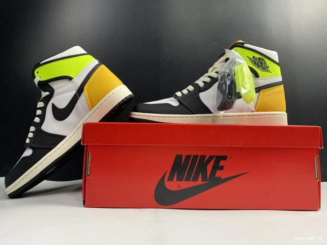 1 OG AIR RETRO 555088-118 JORDAN 'VOLT GOLD' HIGH 0609